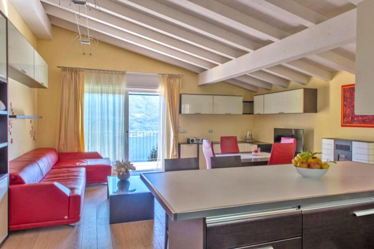 Loft Diva Lake View By Gardadomusmea Tremosine المظهر الخارجي الصورة