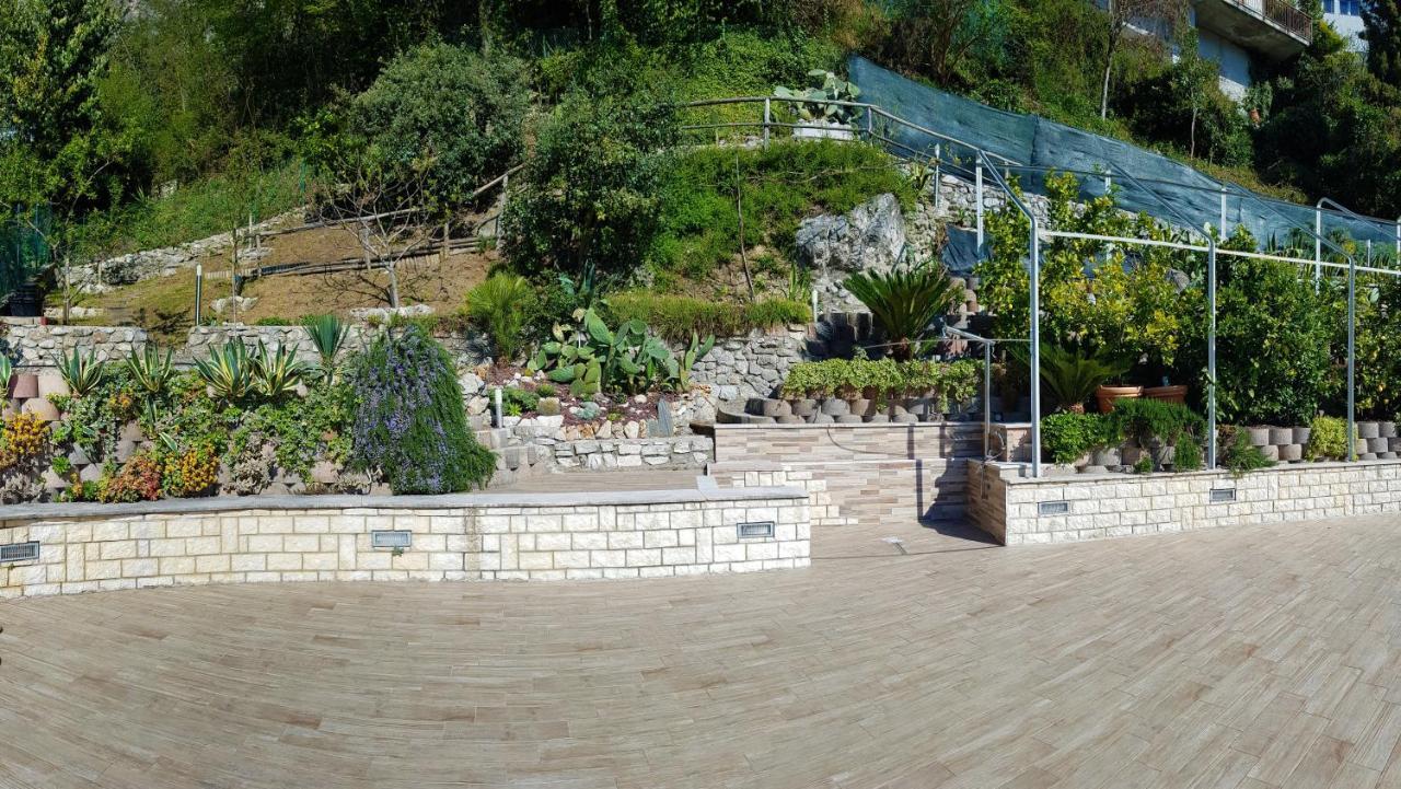 Loft Diva Lake View By Gardadomusmea Tremosine المظهر الخارجي الصورة